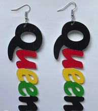 Load image into Gallery viewer, Wooden Queen Earrings
